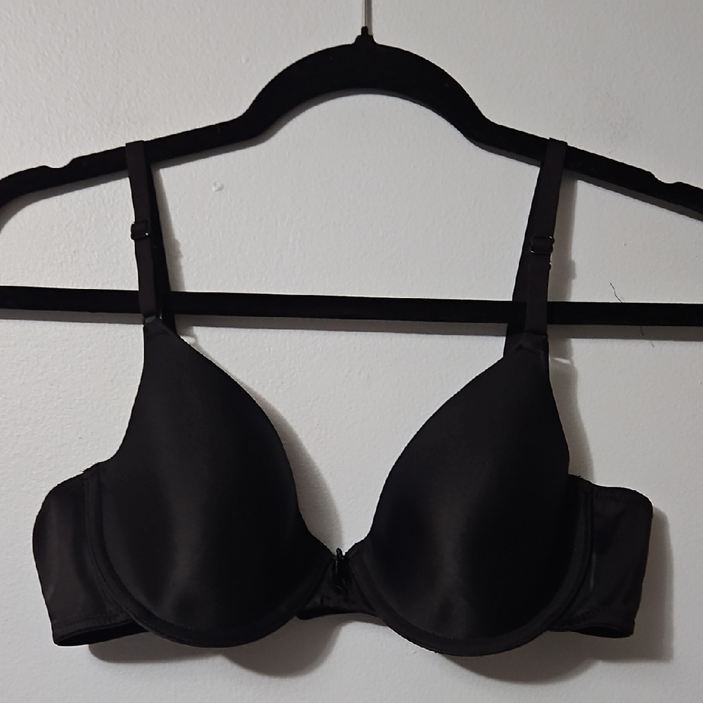 Maidenform Classic Black Underwire Seamless Bra Size 36B